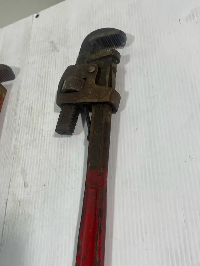 Pipe Wrenches in Hand Tools in City of Montréal - Image 4