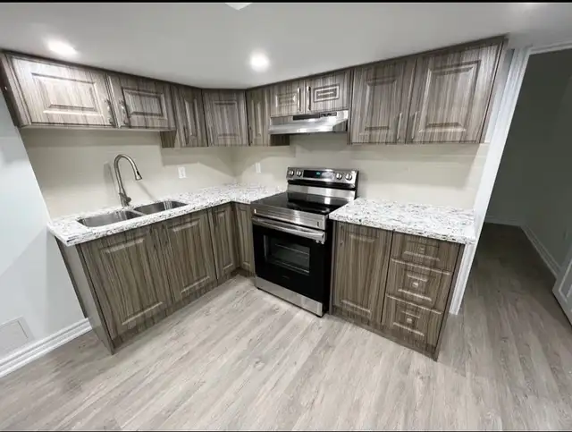 1 Bedroom basement apartment in Long Term Rentals in Oshawa / Durham Region - Image 5