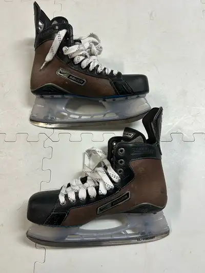 BAUER ONE90 SKATES: RARE!, View more