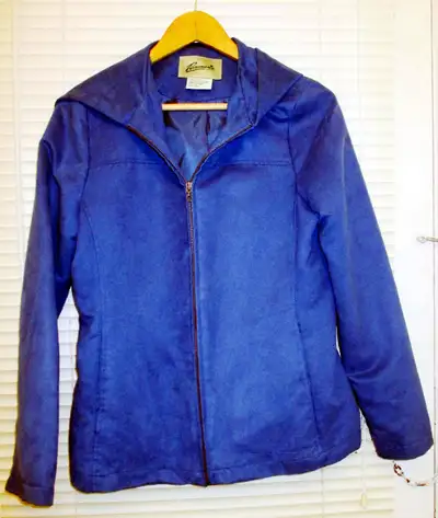 T51 Women’s  Lined Jacket with Hood Penmans Small, View more