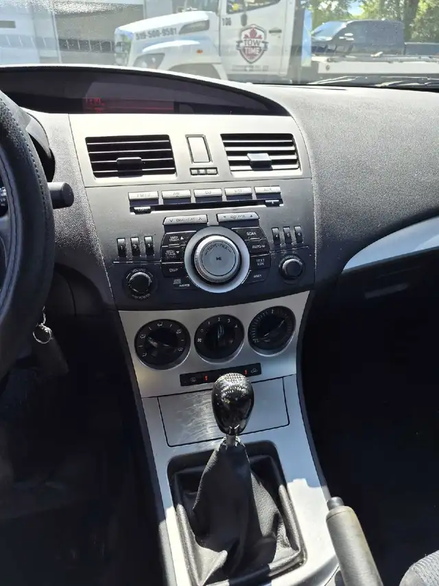 Mazda 3 Hatchback578311139403376646