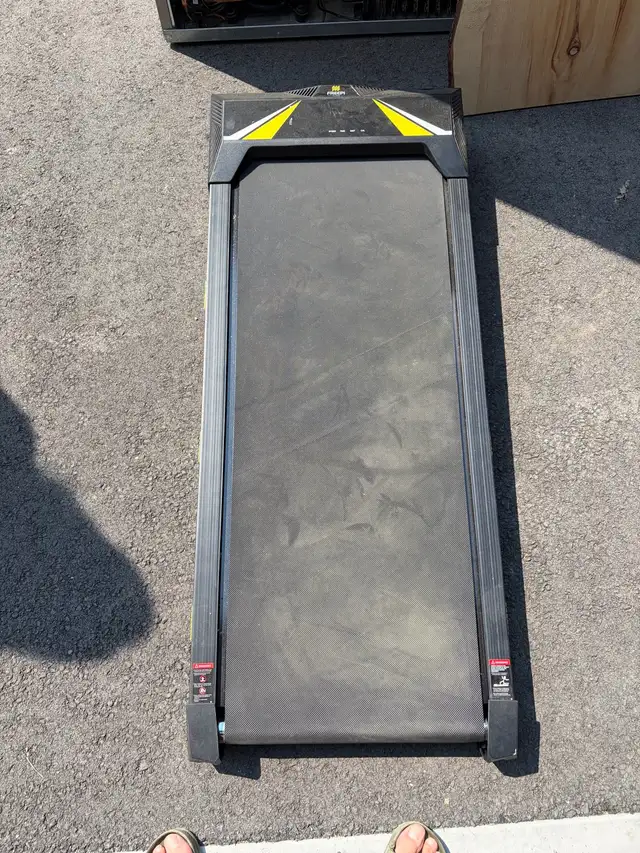 Freepi Walking pad treadmill in Exercise Equipment in Ottawa - Image 3