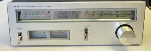 HITACHI FT-270 STEREO TUNER in Stereo Systems & Home Theatre in City of Toronto - Image 2