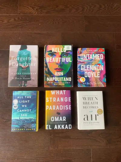 Bestselling Books / Livres, View more