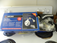 brand new shower set  Mohen gold and silver