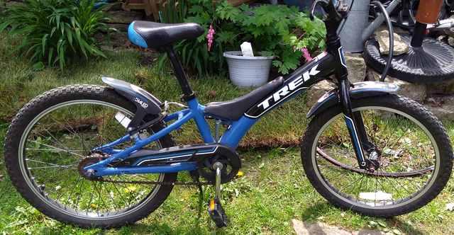 Coming Soon-Trek Jet 20 Premium Kid Bike 20 inch in Kids in City of Toronto - Image 3