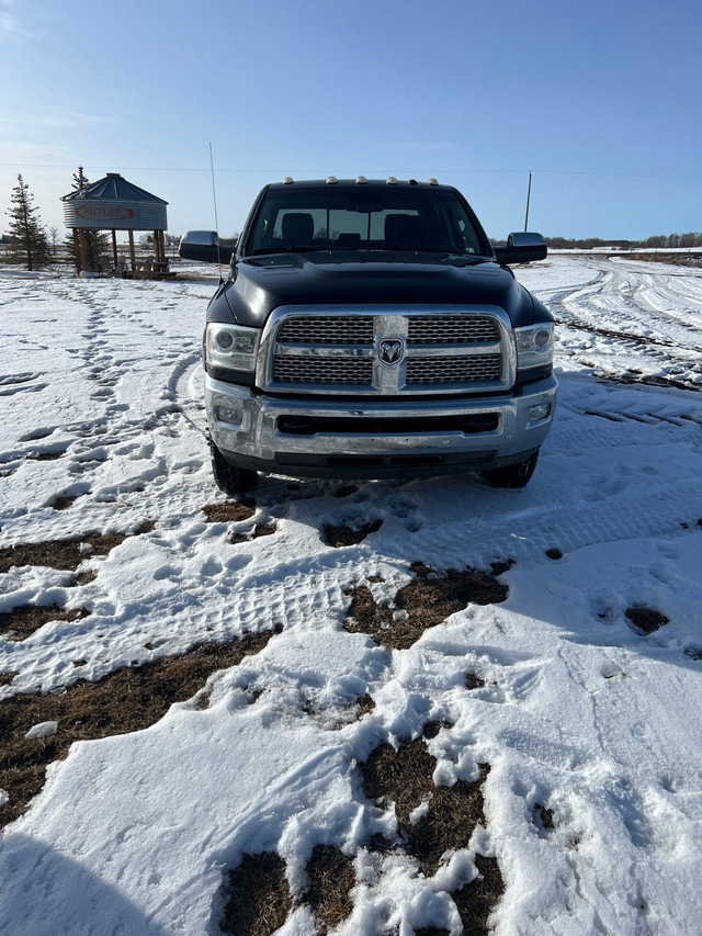 Dodge Laramie 3500 in Cars & Trucks in Calgary - Image 3