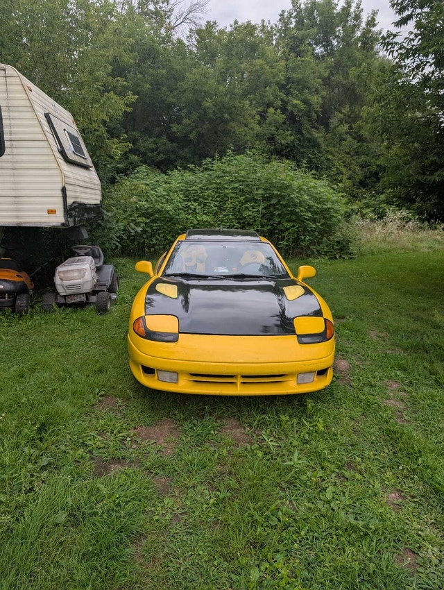 Dodge stealth — photo 2