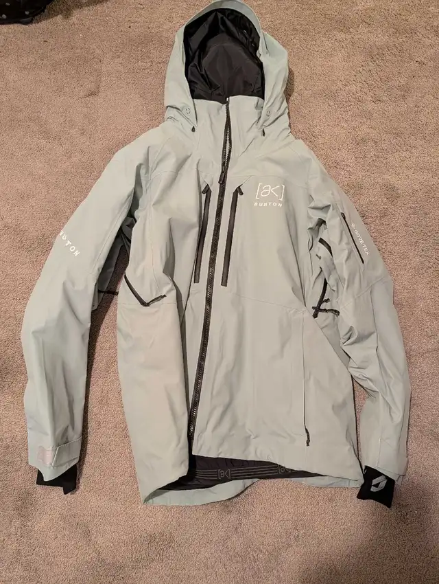 Burton AK Swash Jacket XXL (New )