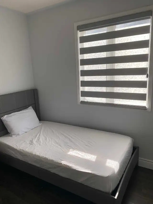 One Room to Rent in Dixie and Sandalwood