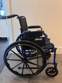 Medical Wheelchair with Leg Support