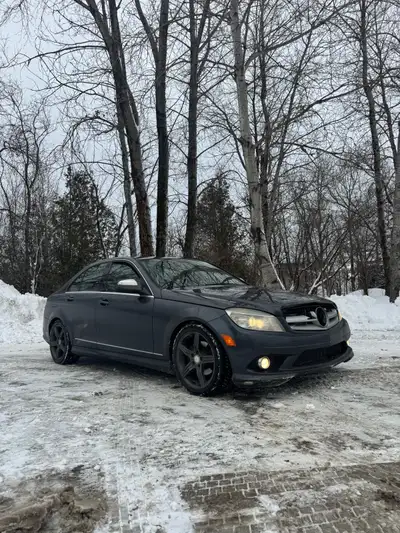 3 500$ Ou Échange Dequoi De Manuel 4x4 SUV Offre Moi Ce Que Ta Aurais Le Boots (Rubber) Cardan Avant...