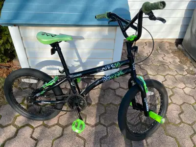 18” Boys X-Games bike for sale. In good condition. Includes front axle pegs, back pedal brakes as we...