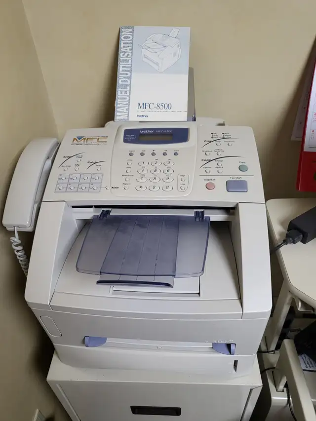 Brother MFC-8500 – Imprimante laser multifonction in Printers, Scanners & Fax in Longueuil / South Shore - Image 2