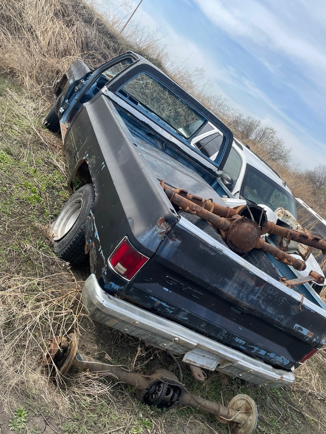 1987 gmc c10 parts truck Auto Body Parts Grande Prairie Kijiji