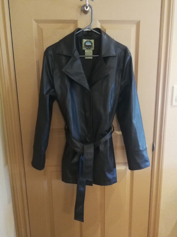 Faux Leather Jacket in Women's - Tops & Outerwear in Lethbridge - Image 3