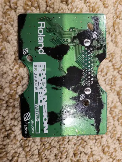This Roland SR-JV80-05 World Expansion Board is a high-quality, pre-owned synthesizer expansion card...