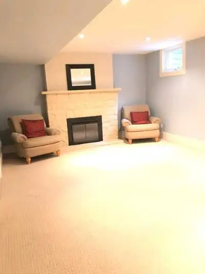 Basement Room for Rent – Available April 15, 2026 Spacious basement with very large rooms available....