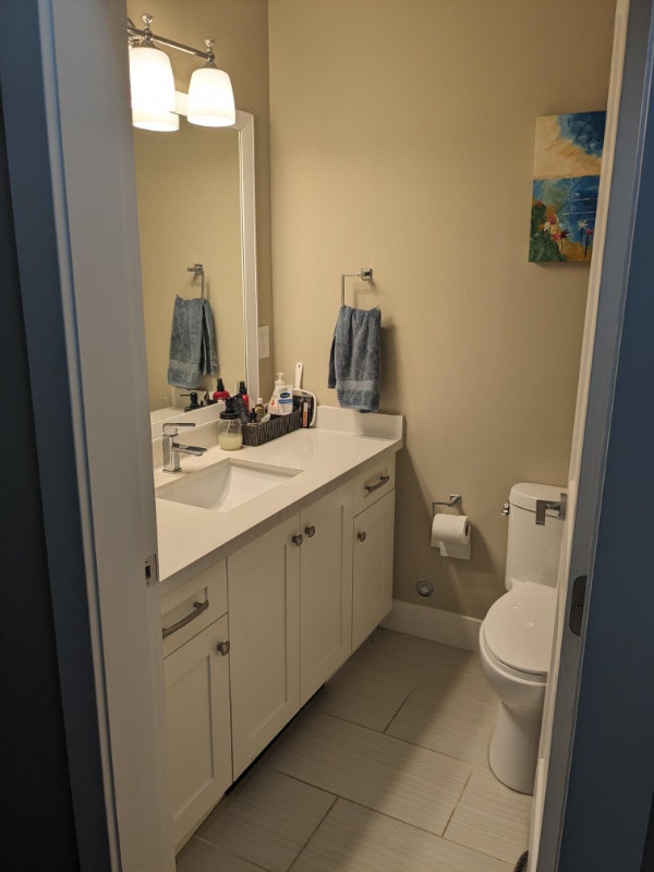 2 bedroom lower level suite in Nanaimo North Long Term Rentals
