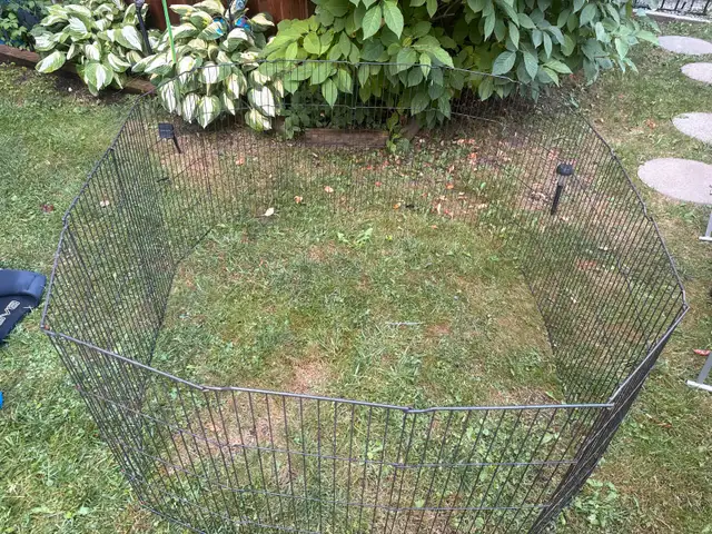 Portable Pet Cage 4.5 feet Diameter in Accessories in City of Toronto - Image 4