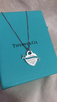 Tiffany & Co heart tag pendant