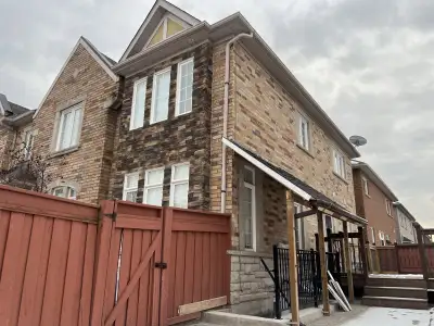 One-Bedroom in Shared House – All Bills Included • Private, spacious bedroom in a clean and quiet sh...