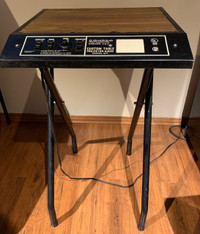 COMPCO PROJECTOR TABLE