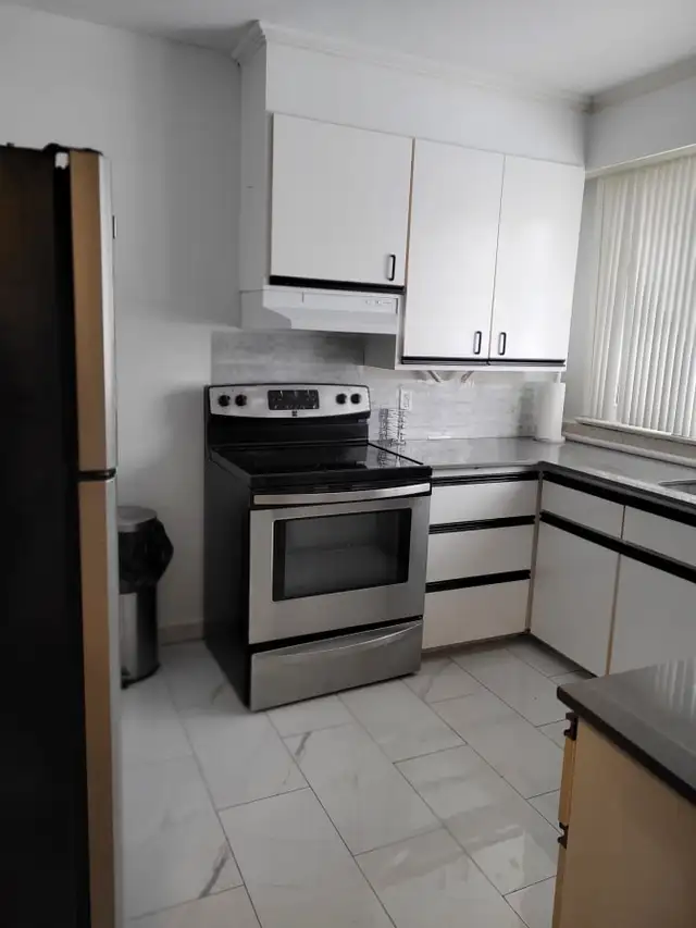Furnished Available single bed Room for rent, close to Hull Hosp in Room Rentals & Roommates in Gatineau - Image 9
