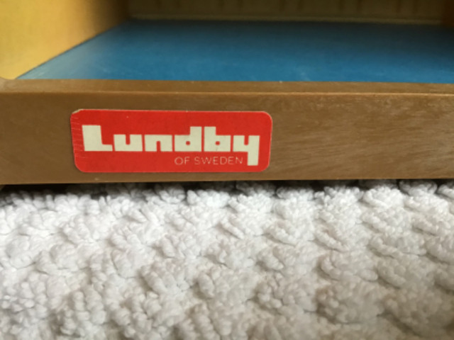 LUNDBY VINTAGE 1970'S DOLLHOUSE in Arts & Collectibles in Markham / York Region - Image 3