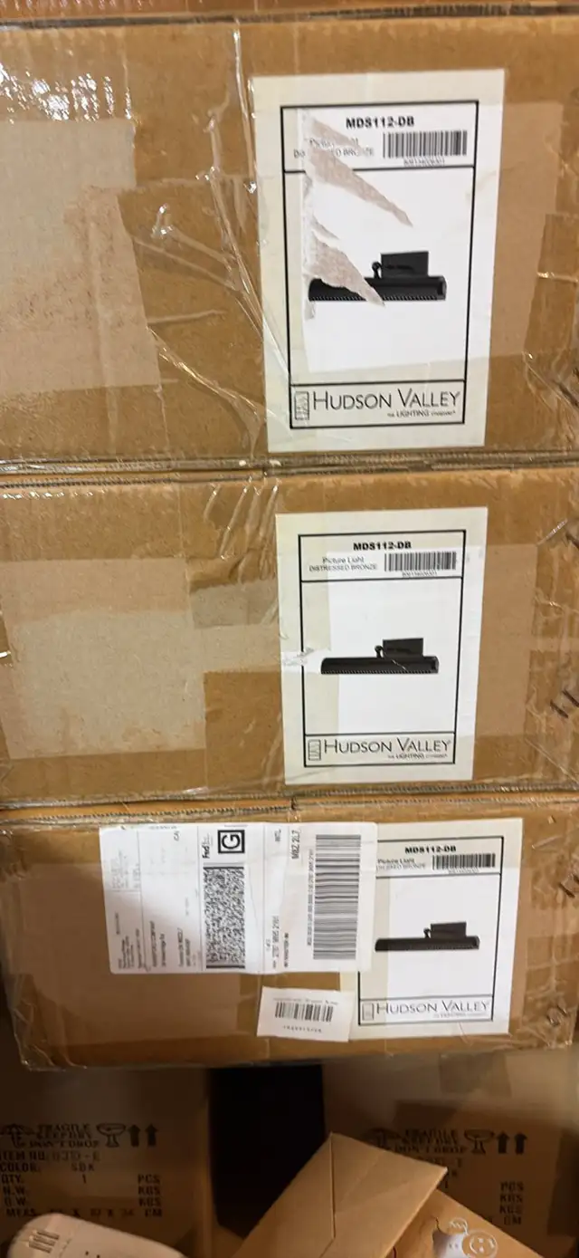 Hudson Valley picture Light fixtures in Indoor Lighting & Fans in Cornwall - Image 5