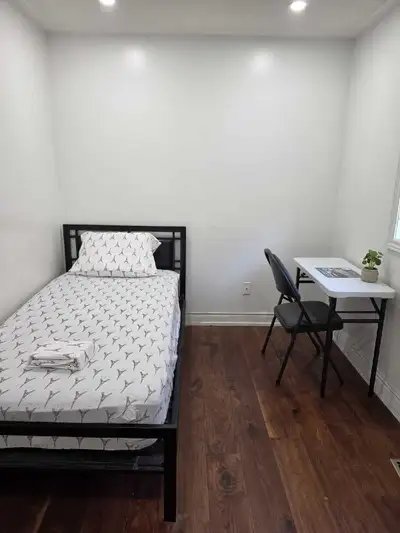 Private Furnished Room for Rent – Mississauga (Mavis Rd & Derry Rd) Available October 1st | Female O...