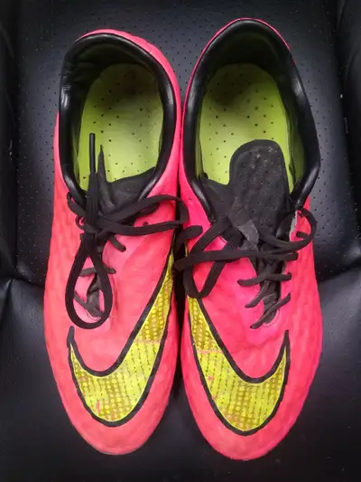 Nike Hypervenom Phantom Soccer Cleats, View more