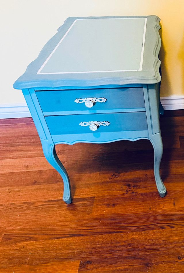  Beautiful, solid wood refinished, Victorian nightstand in Dressers & Wardrobes in Charlottetown - Image 3