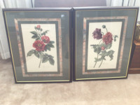 PAIR OF FLORAL WALL PICTURES FRAMED