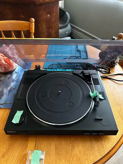 Selling a sony ps-lx300usb automatic turntable. Works great, and has a few mods and extras. Great st...
