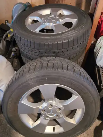 SUV Mercedes Benz GLK 250 Snow ❄️ Tires and Rims Ice and Snow Firelli 235/60/R17