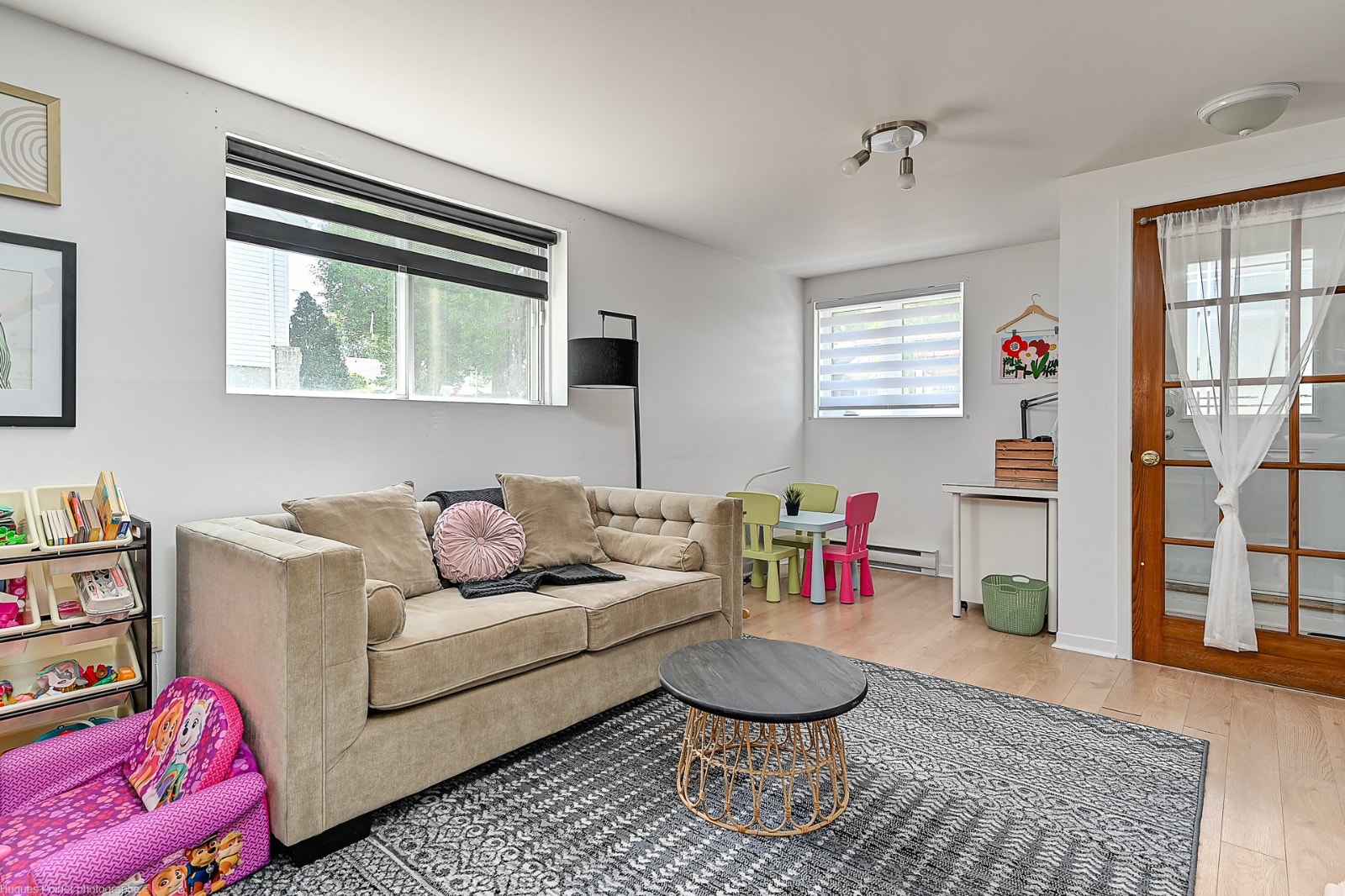 BLAINVILLE GRAND 4 1/2 LUMINEUX DANS UN TRIPLEX TRANQUILLE — photo 2