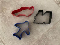 3 METAL COOKIE CUTTERS TRAIN PLANE / JET RACE CAR