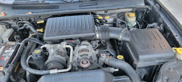 04 grand cherokee in Cars & Trucks in Windsor Region - Image 3