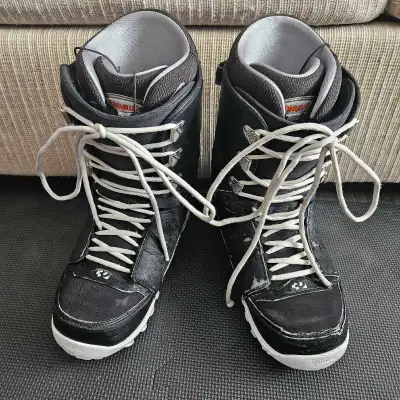 ThirtyTwo Snowboard Boots, View more