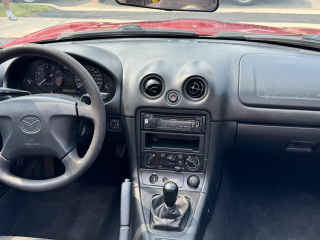 2000 Mazda Miata in Cars & Trucks in Hamilton - Image 4
