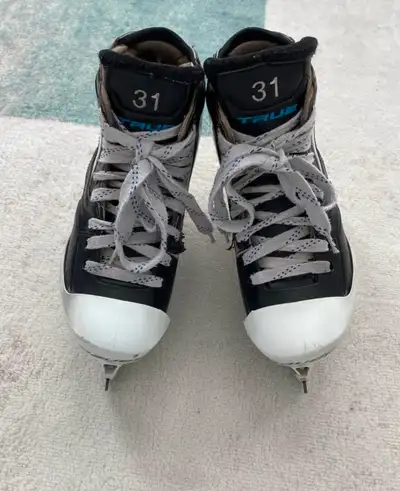 True SVH 2 piece custom goalie skates size 8 Stepsteel blades and skate guards Pro stock Pick up in...