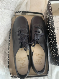 Capezio’s dance shoes - size 7 1/2 women’s 