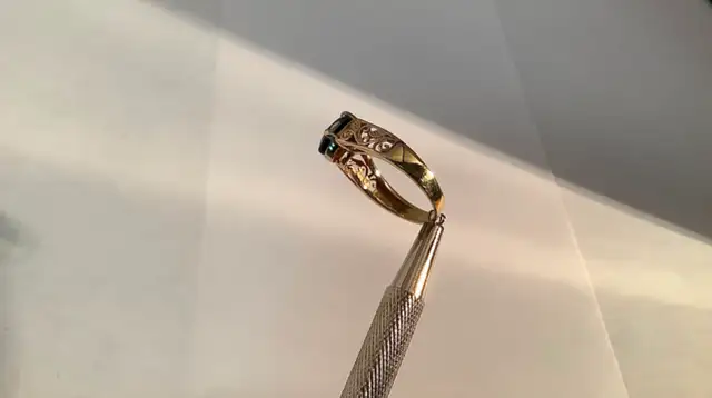 14k YELLOW GOLD CANADIAN AMMOLITE RING in Jewellery & Watches in Edmonton - Image 4