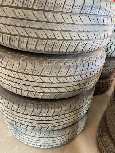Selling Bridgestone dueler H/T all season 265/70R17 DOT 3022 Off a 2022 Toyota 4Runner $600 Located...