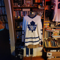 CCM Men's large Toronto Maple Leaf jersey, blank back, good shap