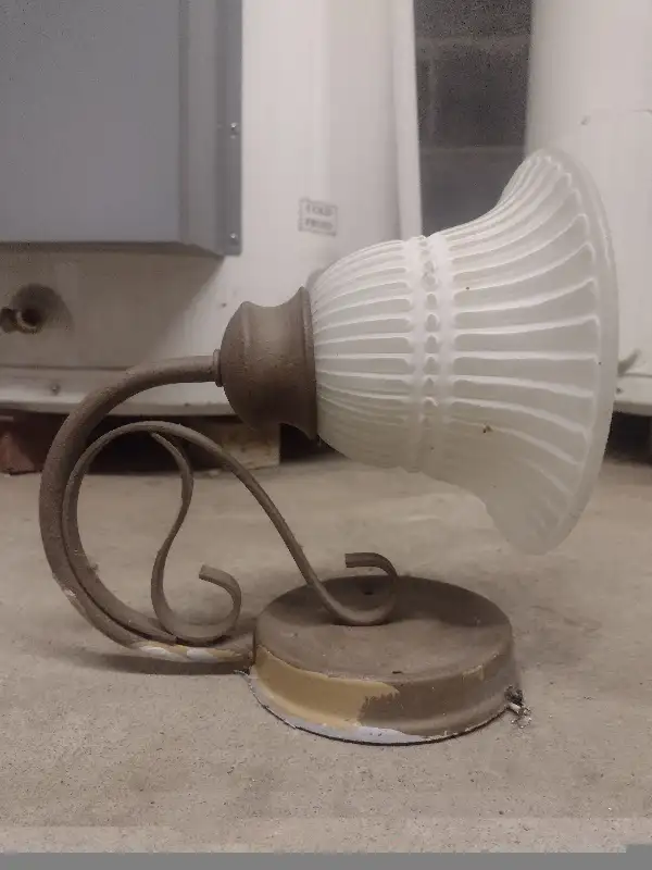 Luminaires «Vintage» in Indoor Lighting & Fans in City of Montréal - Image 3