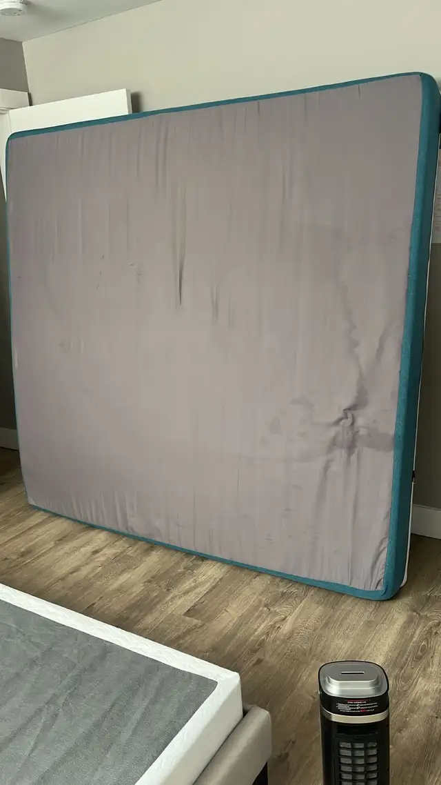 King Memory Foam Mattress - $150 OBO - Bedford Pickup in Beds & Mattresses in Bedford - Image 5