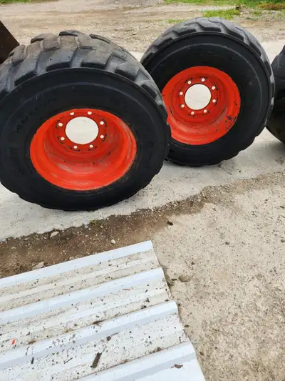 Bobcat Skidsteer Wheels fit most skidsteers with 8 bolt hubs. Rims are very good condition