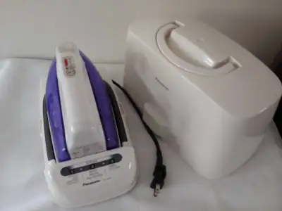 Panasonic NI-L45NR Electric Cordless Iron w/Carry Case - WORKS, View more